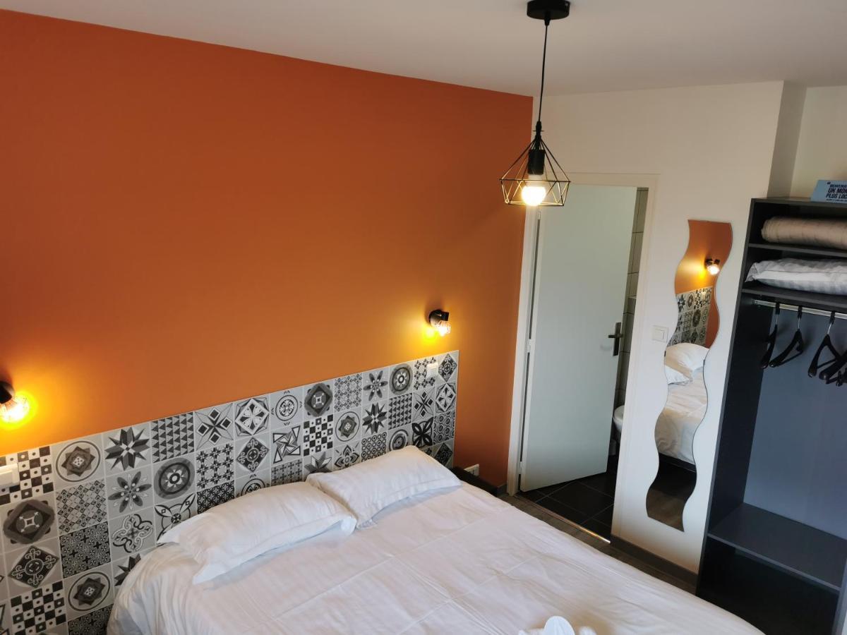 Logis Hotel- Restaurant La Haie Des Vignes Seminaires Et Evenementiel 얼레인 외부 사진