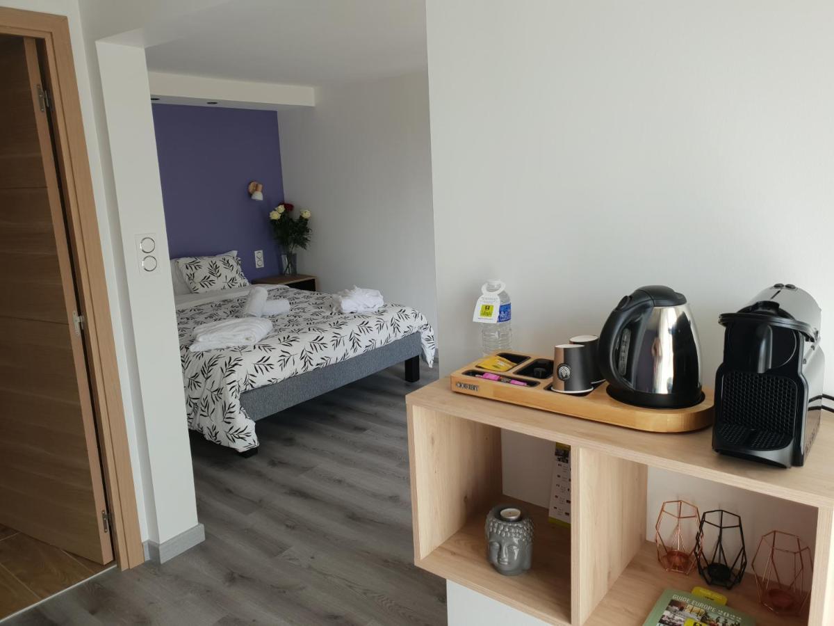 Logis Hotel- Restaurant La Haie Des Vignes Seminaires Et Evenementiel 얼레인 외부 사진