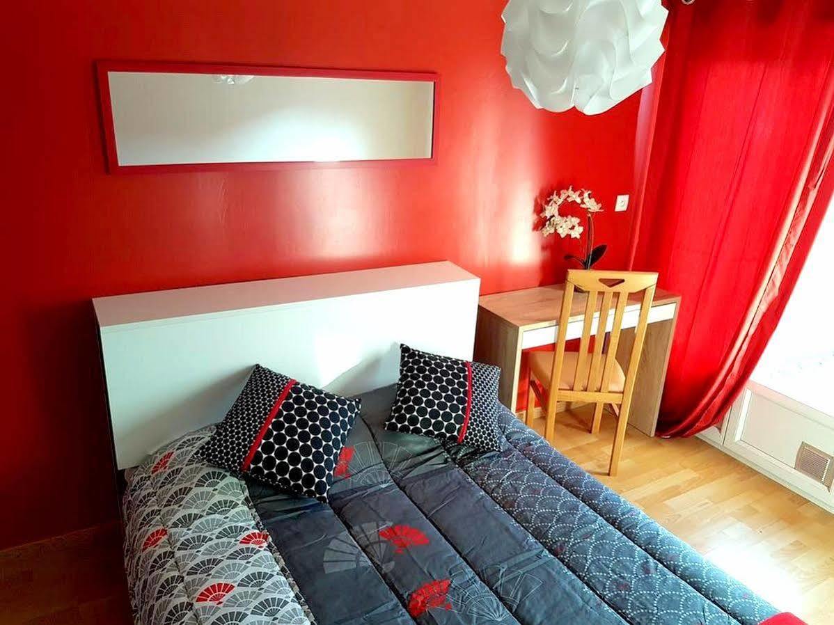 Logis Hotel- Restaurant La Haie Des Vignes Seminaires Et Evenementiel 얼레인 외부 사진