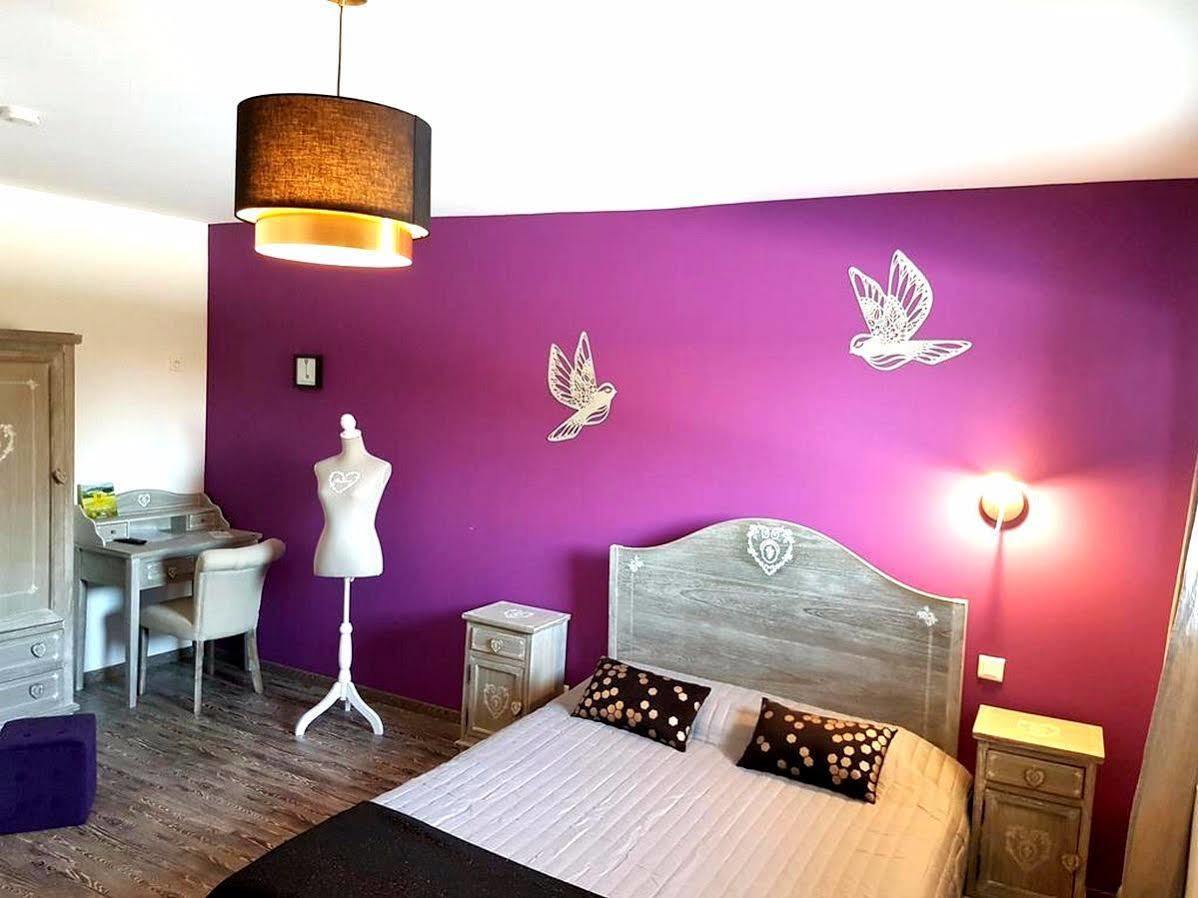 Logis Hotel- Restaurant La Haie Des Vignes Seminaires Et Evenementiel 얼레인 외부 사진